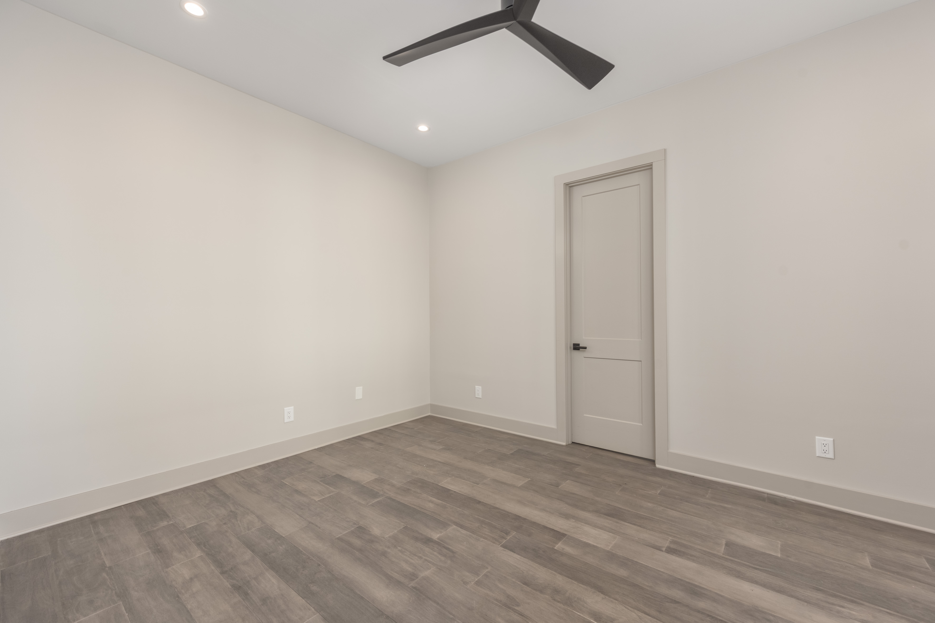 1051 West Rock Loop image 14